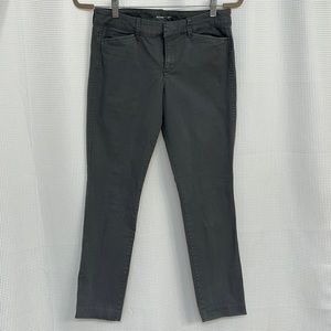 Old Navy Chino Pixie Pants Grey Size 4
